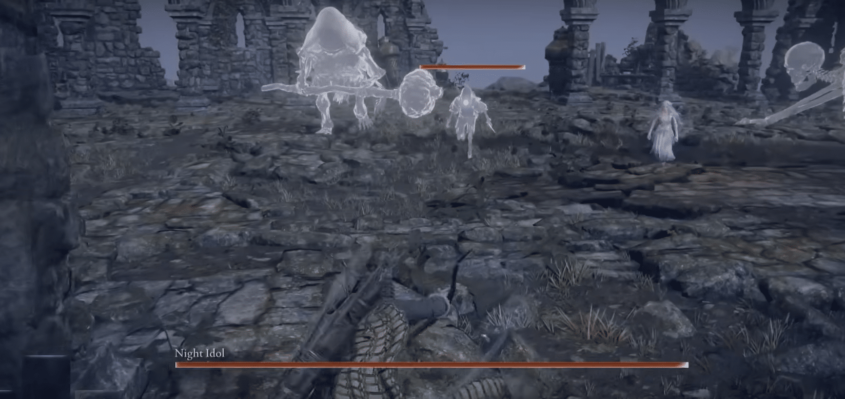 Fighting Revenant boss in Elden Ring Nightreign.
